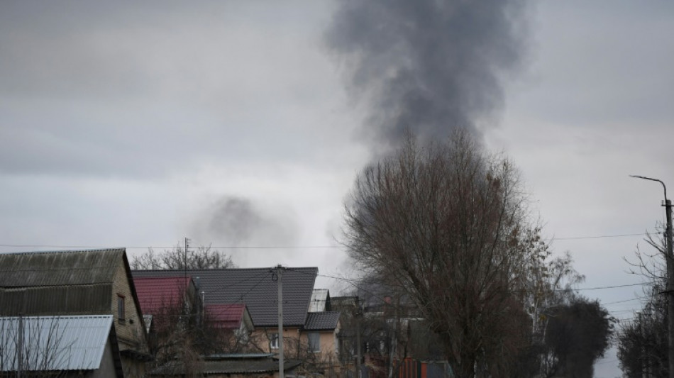 L'arm&eacute;e russe se rapproche de Kiev pour "d&eacute;capiter" le pouvoir, selon Washington