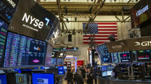 Wall Street ouvre en ordre dispers&eacute;, la tech et Nvidia se d&eacute;marquent