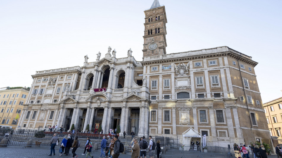 Prefetto Roma, molti leader visiteranno tomba Papa Francesco