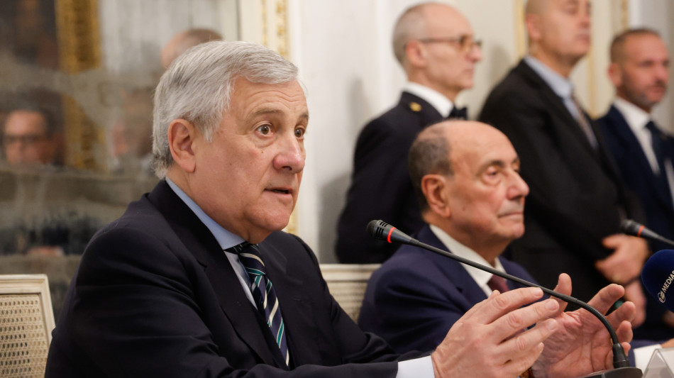 Tajani, serve una norma per impedire ai violenti di andare alle manifestazioni