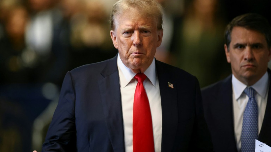 Staatsanwaltschaft fordert Schuldspruch f&uuml;r Trump in Schweigegeldprozess