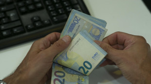 Abi, a marzo gi&ugrave; i tassi, media mutui casa scende al 3,79%