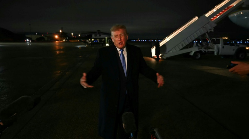Trump niega que haya ofrecido a Xi vender armas a China