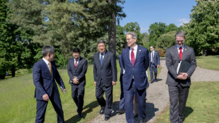 China hopes for 'reciprocity' at trade talks with US in Stockholm