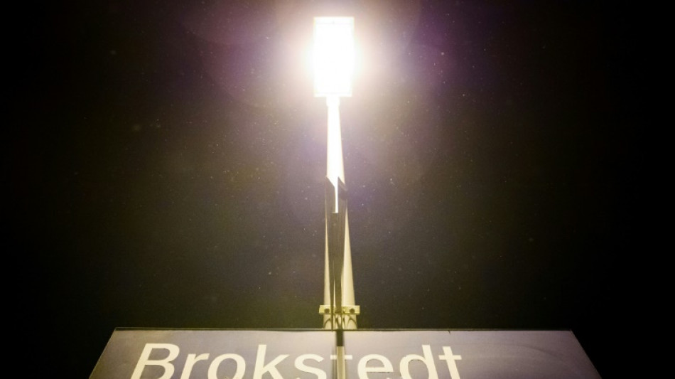 Gedenken an Messerattacke von Brokstedt - G&uuml;nther bekr&auml;ftigt Pflicht zum Lernen