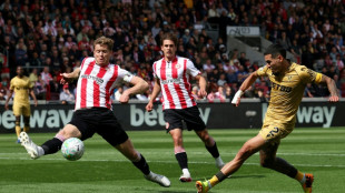 Munoz reunites with Glasner after joining Forest from Palace
