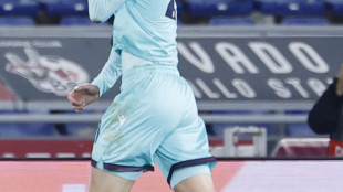 Odgaard risponde a Isaksen, Lazio-Bologna 1-1