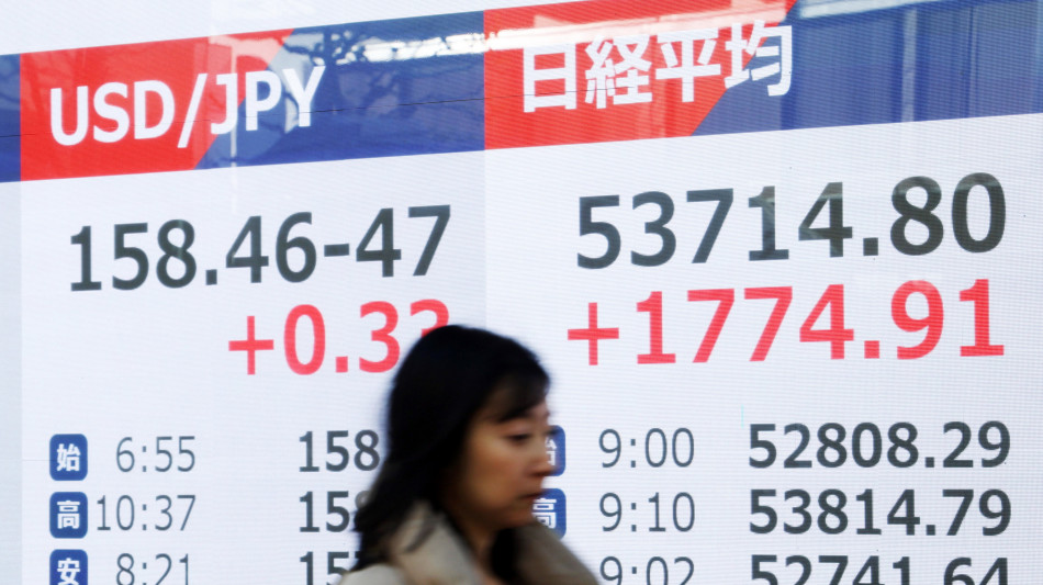 Borsa: l'Asia corre con accordo Usa-India, Seul +6%