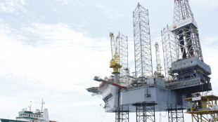 Petrolio contrastato, sale il Wti e arretra il Brent