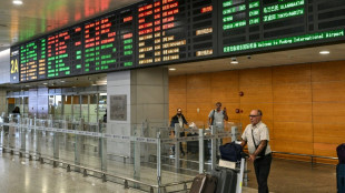 Aerol&iacute;neas de Ir&aacute;n suspenden vuelos tras el endurecimiento de las sanciones estadounidenses