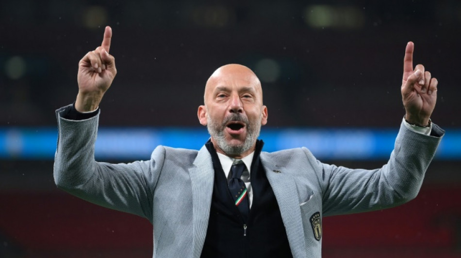 Vialli deja la selecci&oacute;n italiana para luchar contra el c&aacute;ncer que sufre