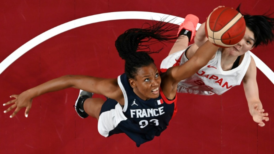 Montpellier: la basketteuse Tchatchouang met un terme à sa carrière