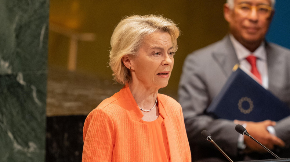 Von der Leyen, abbattere jet russi è opzione sul tavolo