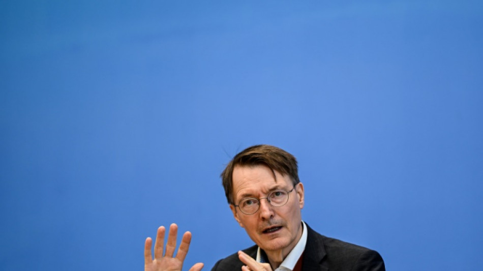 Lauterbach will Pflegekr&auml;ften mehr Verantwortung geben