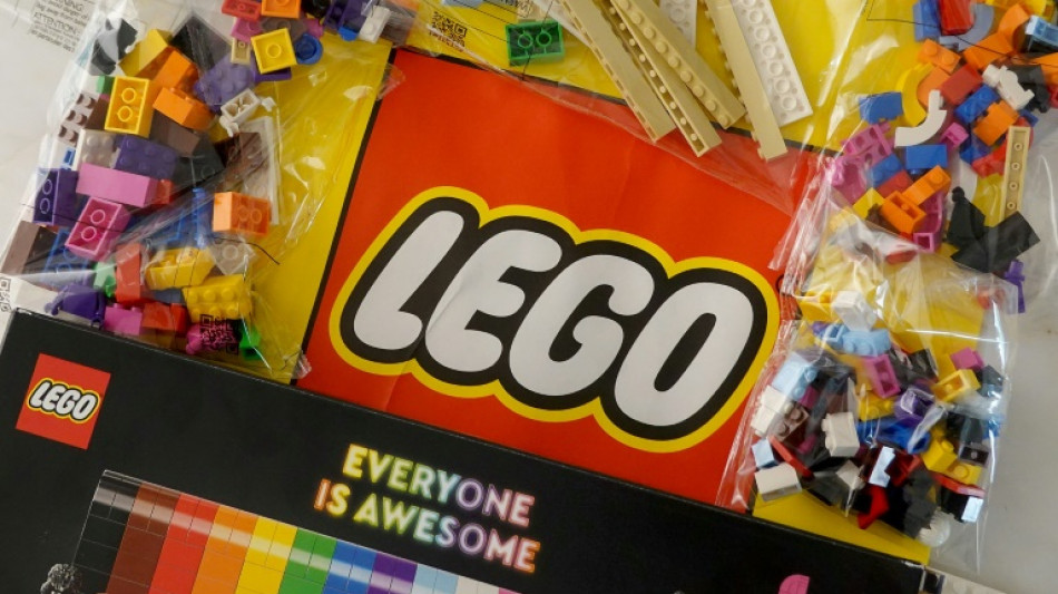 Lego: le b&eacute;n&eacute;fice net recule en 2023 mais la place de num&eacute;ro un mondial confort&eacute;e