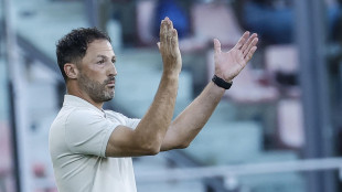 Calcio: un turno di squalifica a Gaetano e due al tecnico del Bologna Tedesco