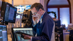 Wall Street termine en ordre dispers&eacute;, les taux et Nvidia p&eacute;nalisent le Nasdaq
