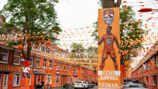 Fans hope 'Orange Street' guides Dutch to World Cup victory