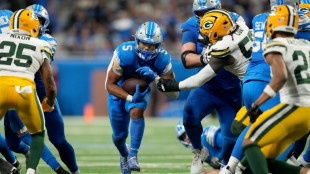 Lions clinch NFL playoff berth with gutsy 34-31 win over Packers